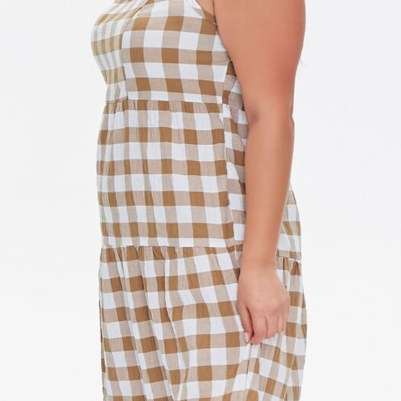 Plaid cami midi plus size dress - Picture 5 of 7